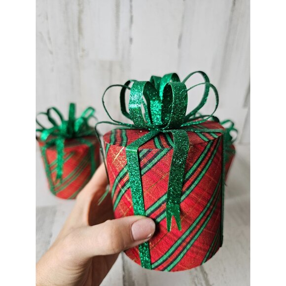 Pier 1 glitter metal present RARE retired Xmas decor vintage retired plaid green - Picture 2 of 13